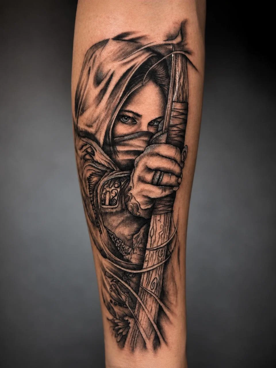 Kriegerin im Black-and-Grey-Stil – Tattoo-Foto vom Studio